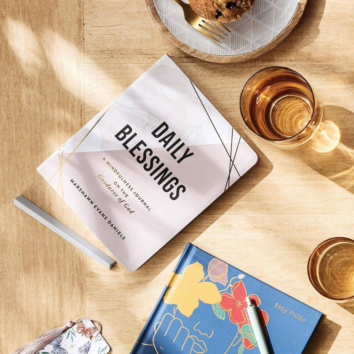 Daily Blessings: A Mindfulness Journal on the Goodness of God