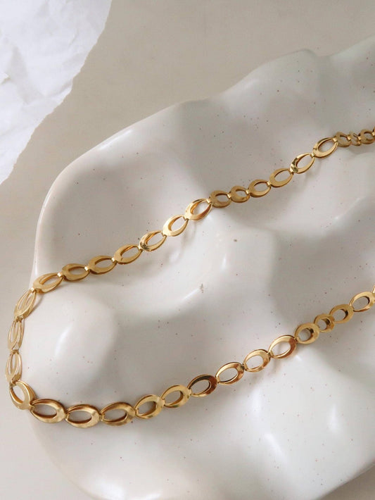 18K Gold Non - Tarnish Oval Link Chain Necklace - Purpose + Passion Boutique