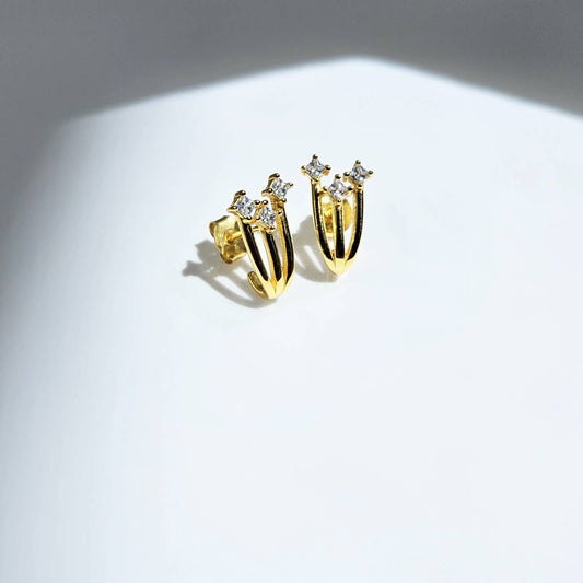 18K Gold Shooting Stars Stud Earrings - Purpose + Passion Boutique