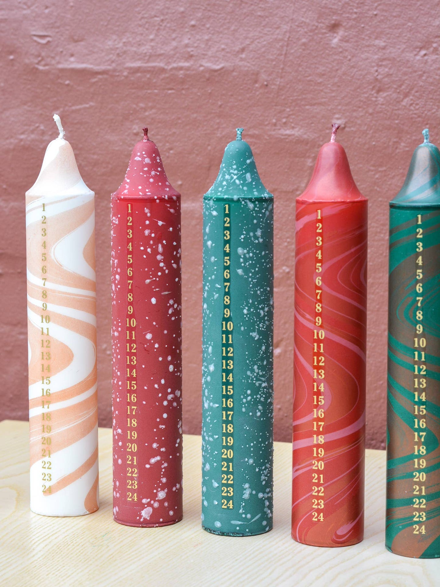 Advent Candle Christmas Calendar (Reds & Greens)