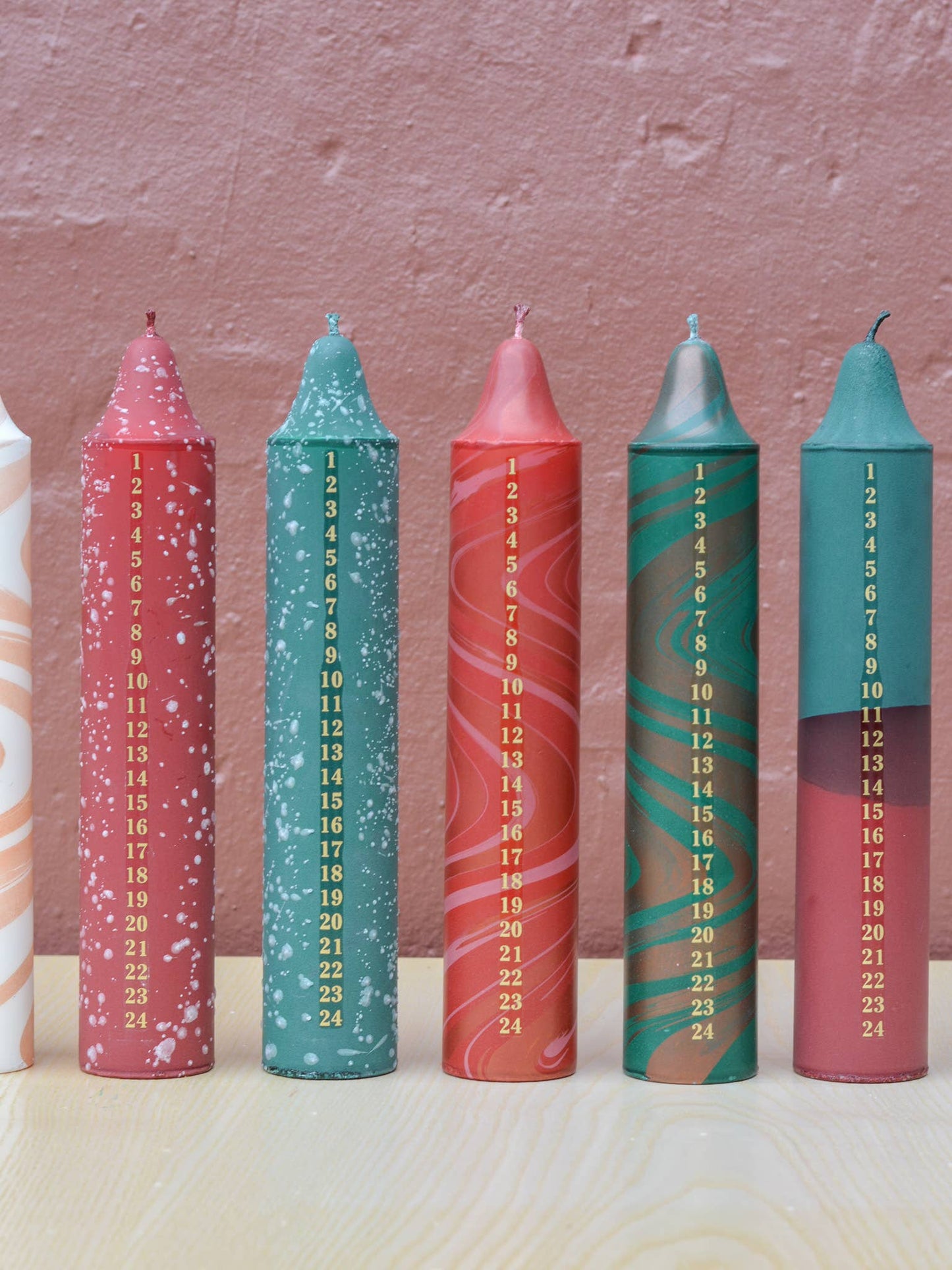 Advent Candle Christmas Calendar (Reds & Greens)