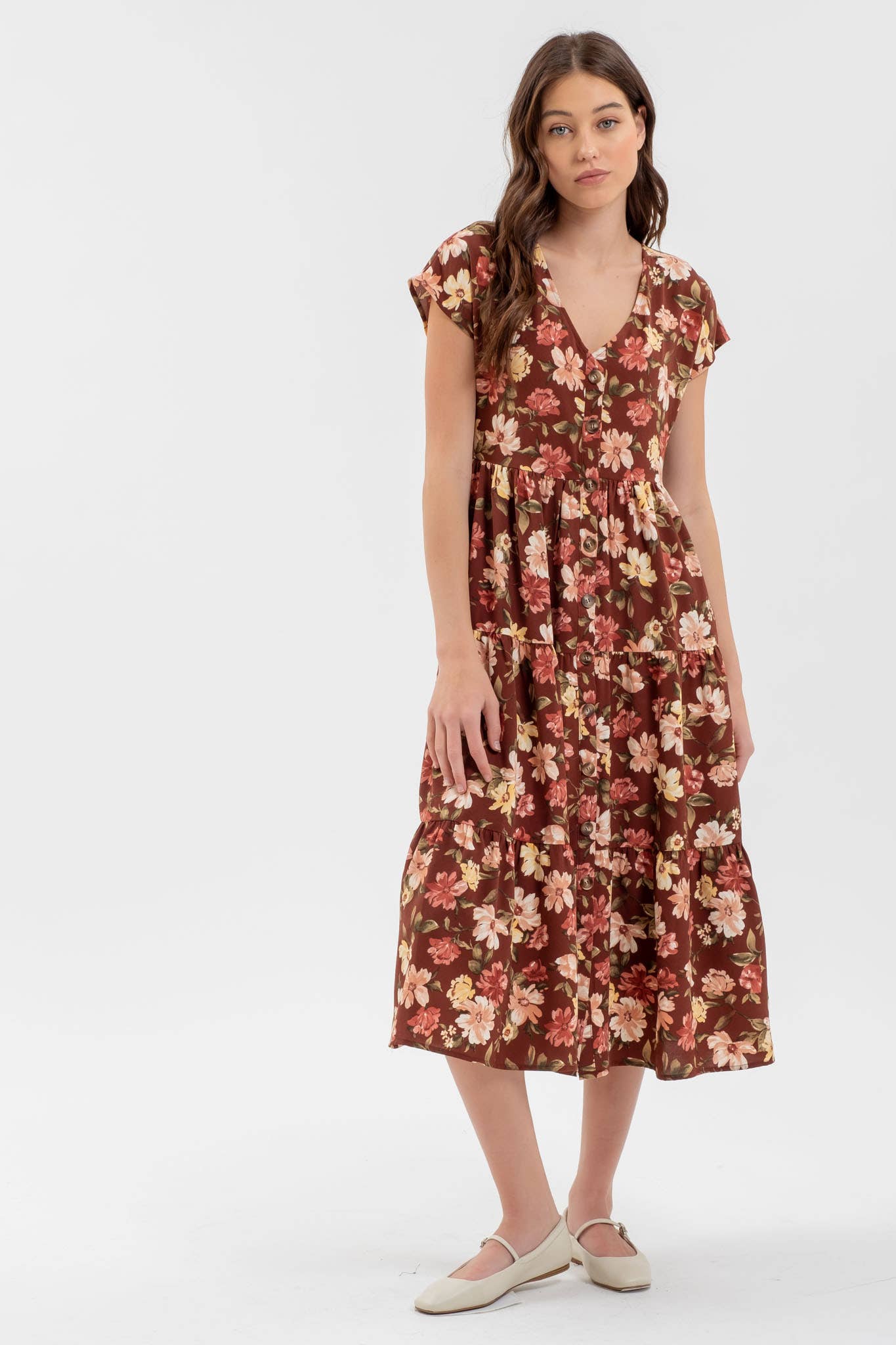 Burgundy Button Down Tiered Floral V-Neck Midi Dress – Purpose + Passion  Boutique