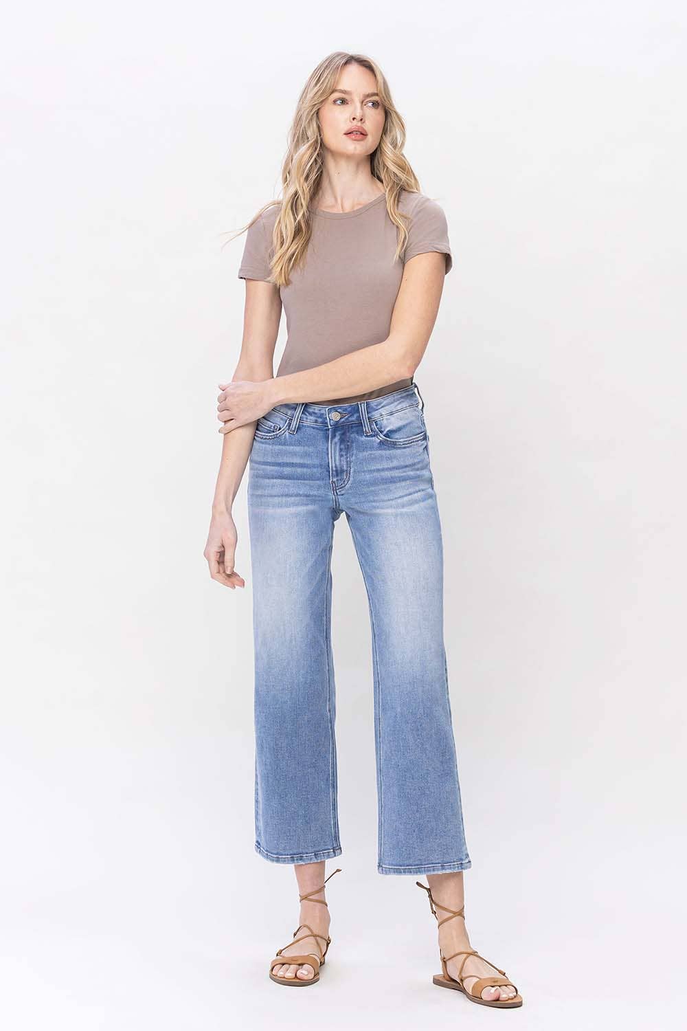 Mid Wash Mid Rise Crop Straight Jean