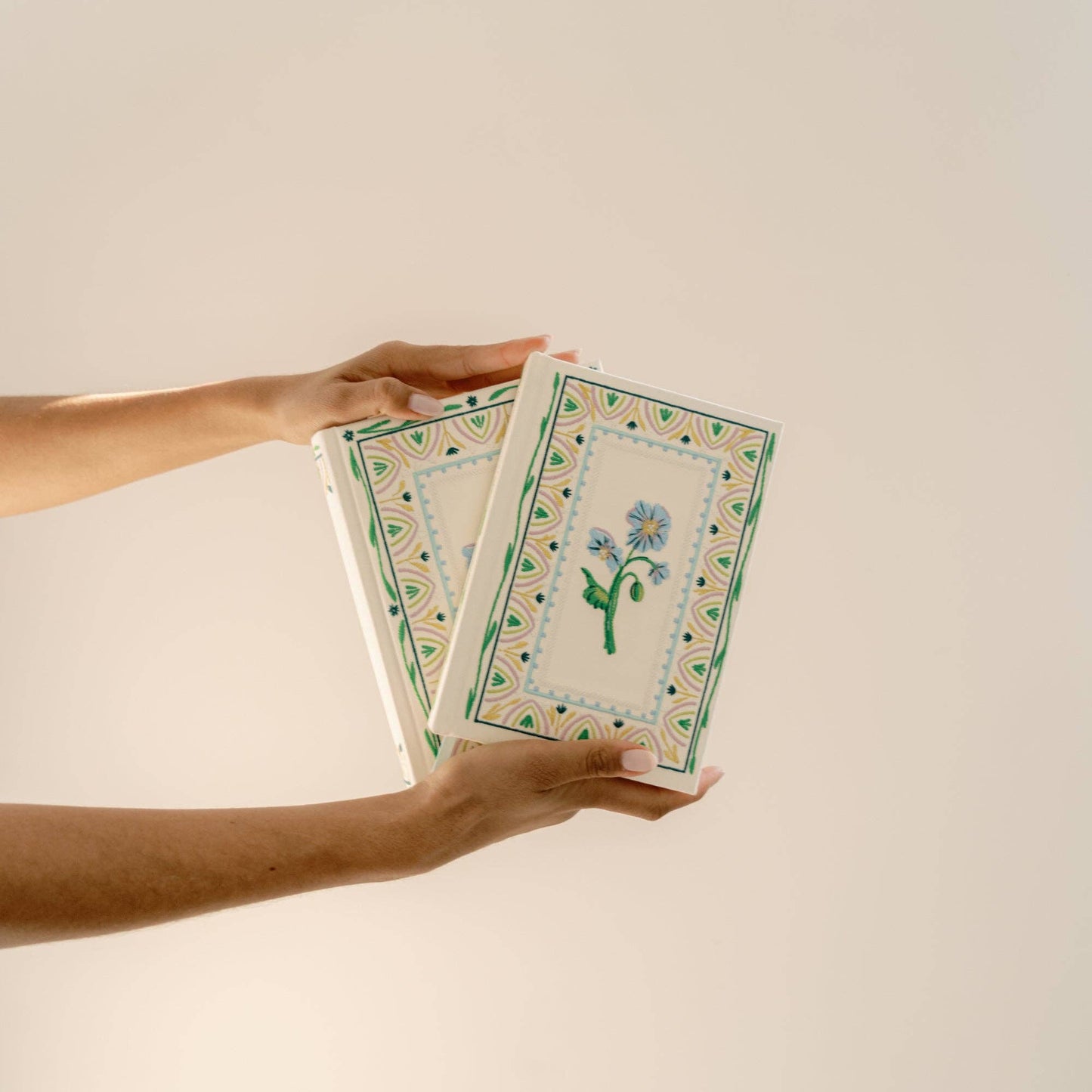 Hosanna Revival Notebook: Lisbon Theme - Purpose + Passion Boutique