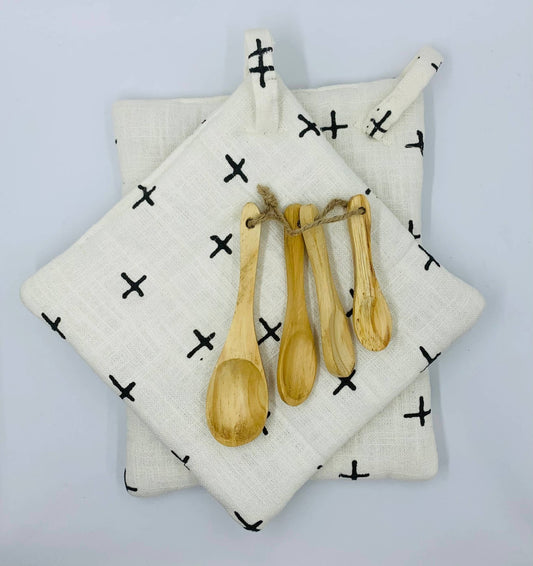 Pot Holders & Acacia Wooden Measuring Spoon Set - Purpose + Passion Boutique