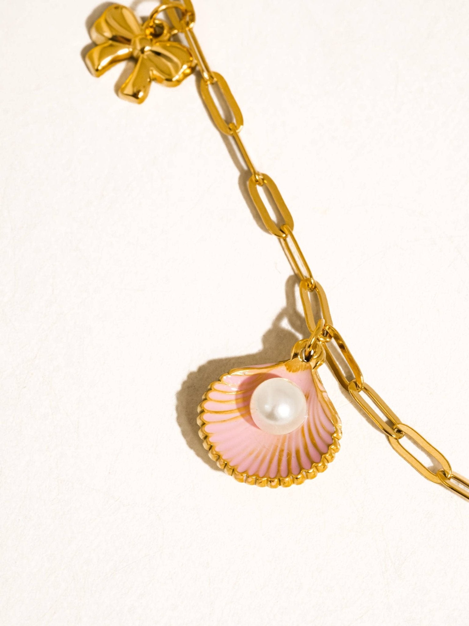 18K Gold Bow Charm Necklace - Purpose + Passion Boutique