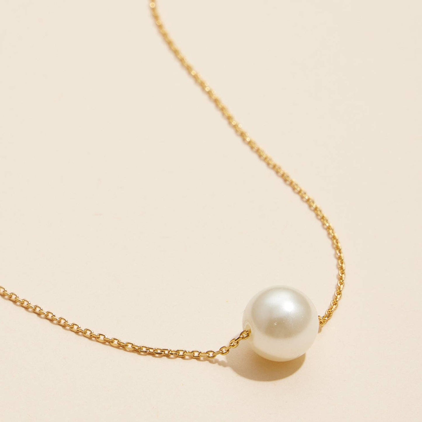 18K Gold Dip Necklace with 10mm Classic Pearl Charm - Purpose + Passion Boutique