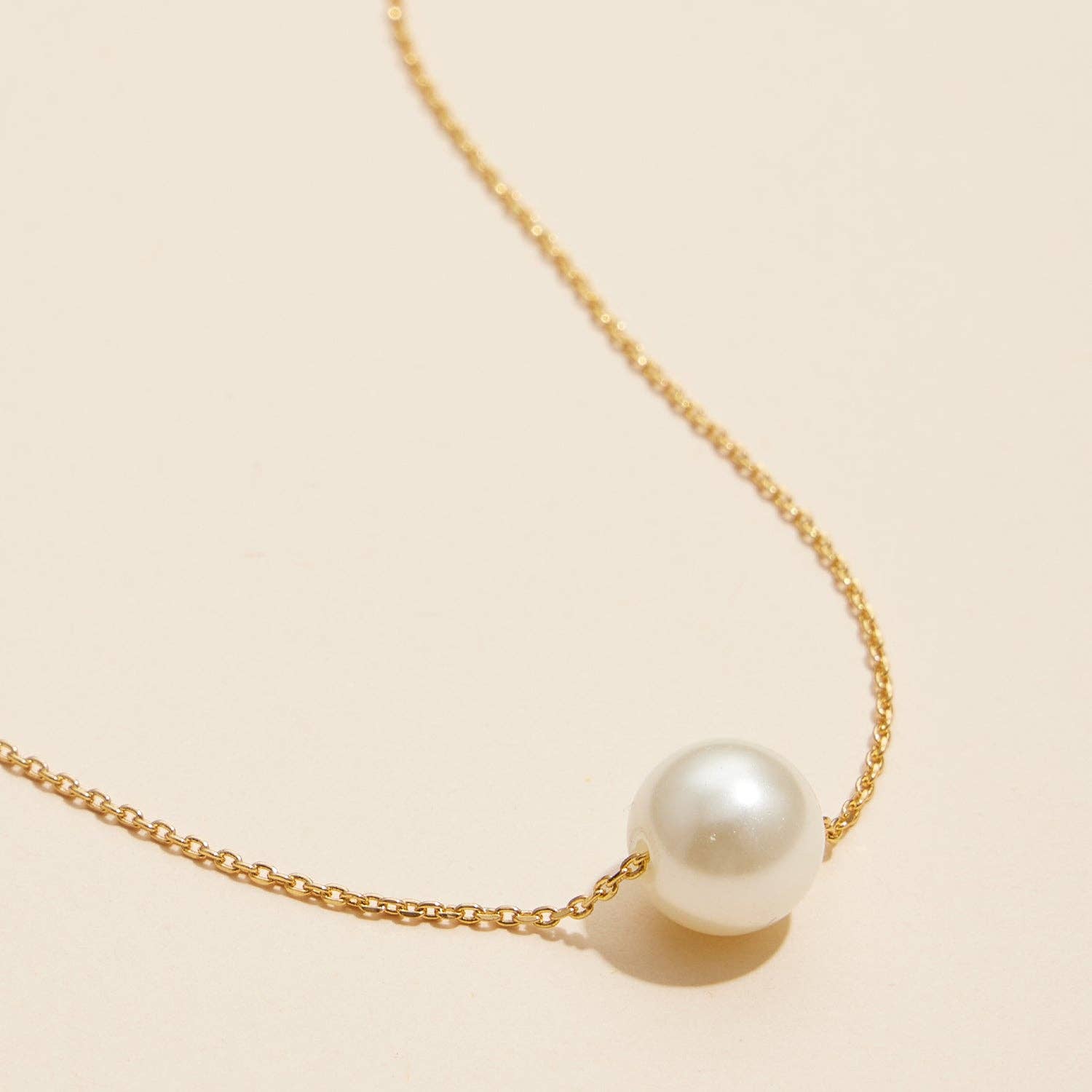 18K Gold Dip Necklace with 10mm Classic Pearl Charm - Purpose + Passion Boutique