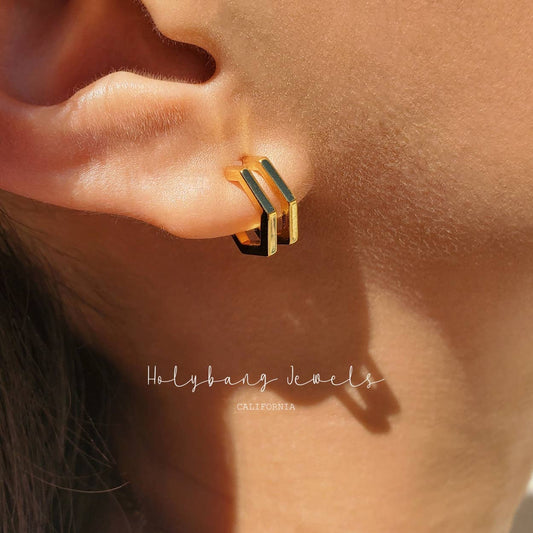 18K Gold Hexagon Stud Earrings - Purpose + Passion Boutique