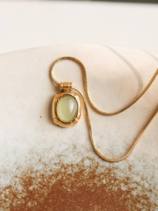 18K Gold Natural Green Stone Necklace - Purpose + Passion Boutique