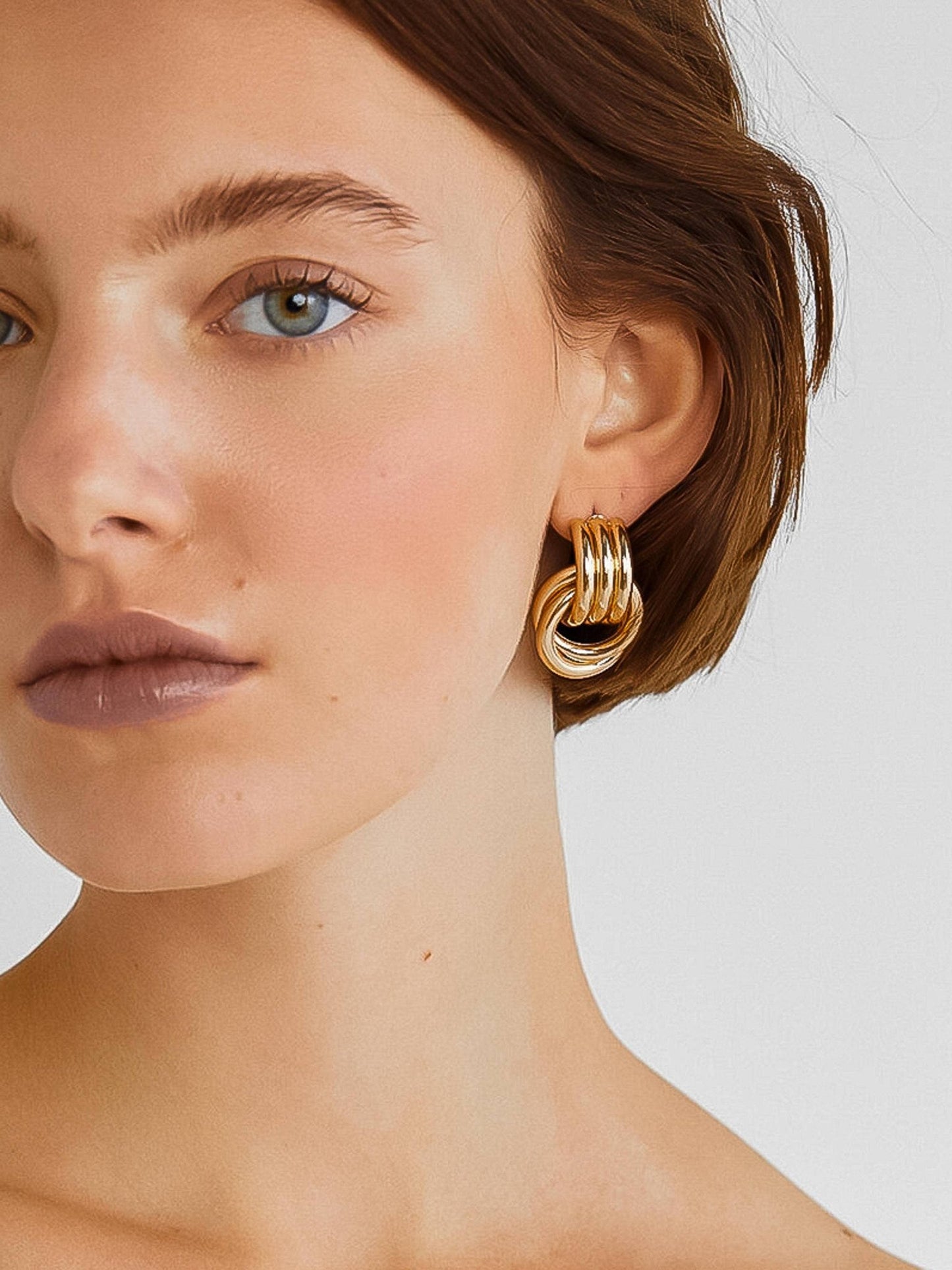 18K Gold Non - Tarnish Classic Hoop Earring - Purpose + Passion Boutique