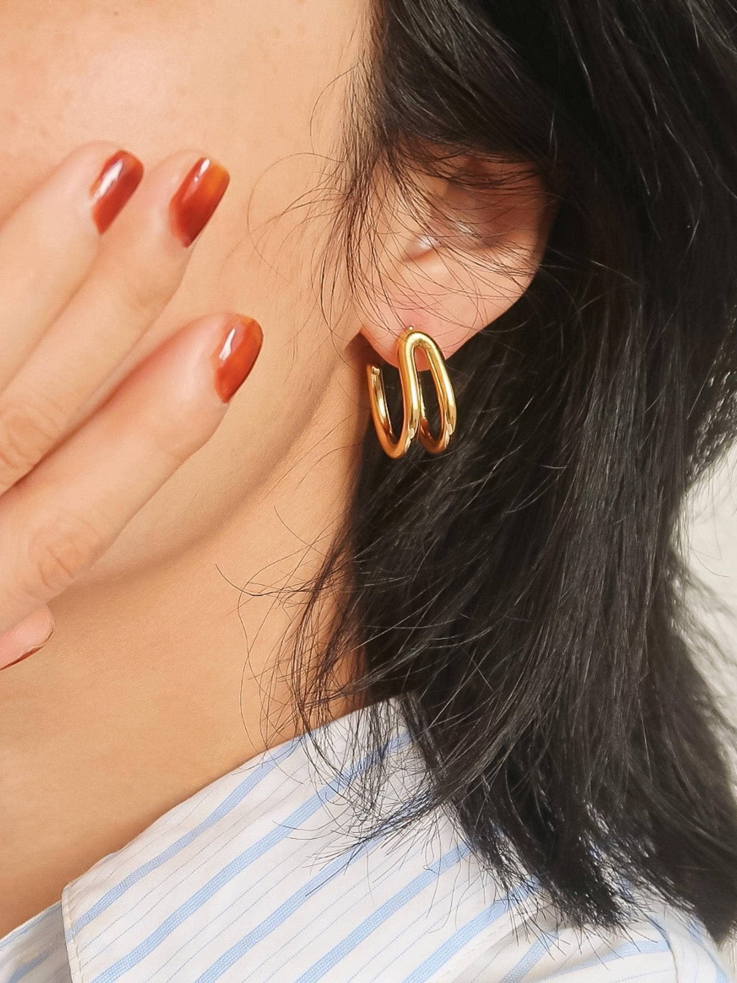 18K Gold Non - Tarnish Double C Hoop Earring - Purpose + Passion Boutique