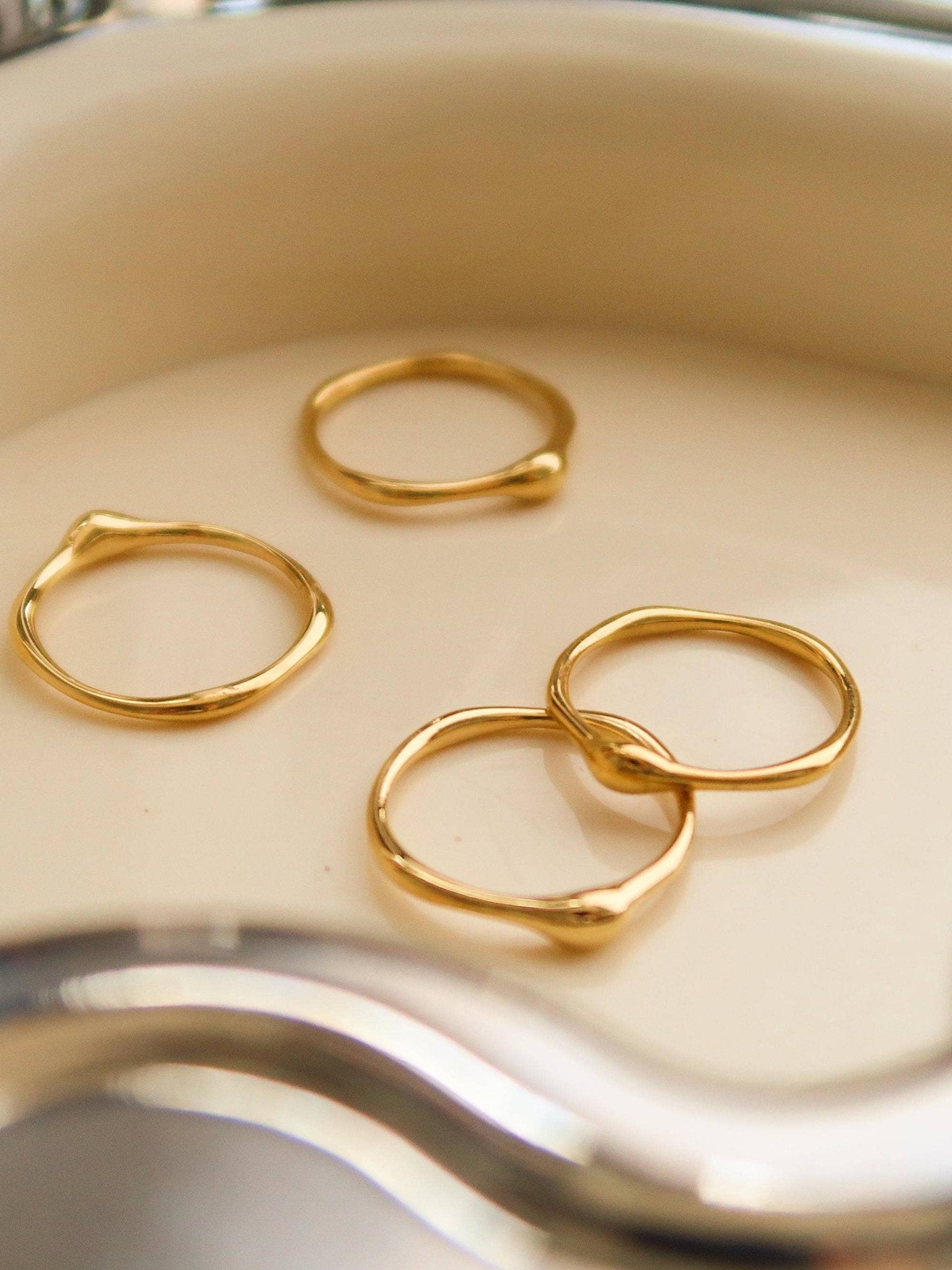 18K Gold Non - Tarnish Minimalist Band Rings - Purpose + Passion Boutique