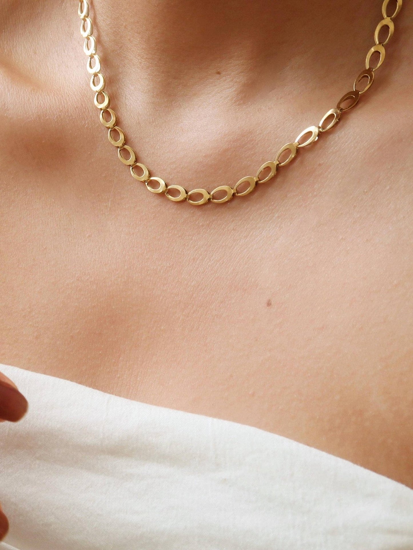 18K Gold Non - Tarnish Oval Link Chain Necklace - Purpose + Passion Boutique