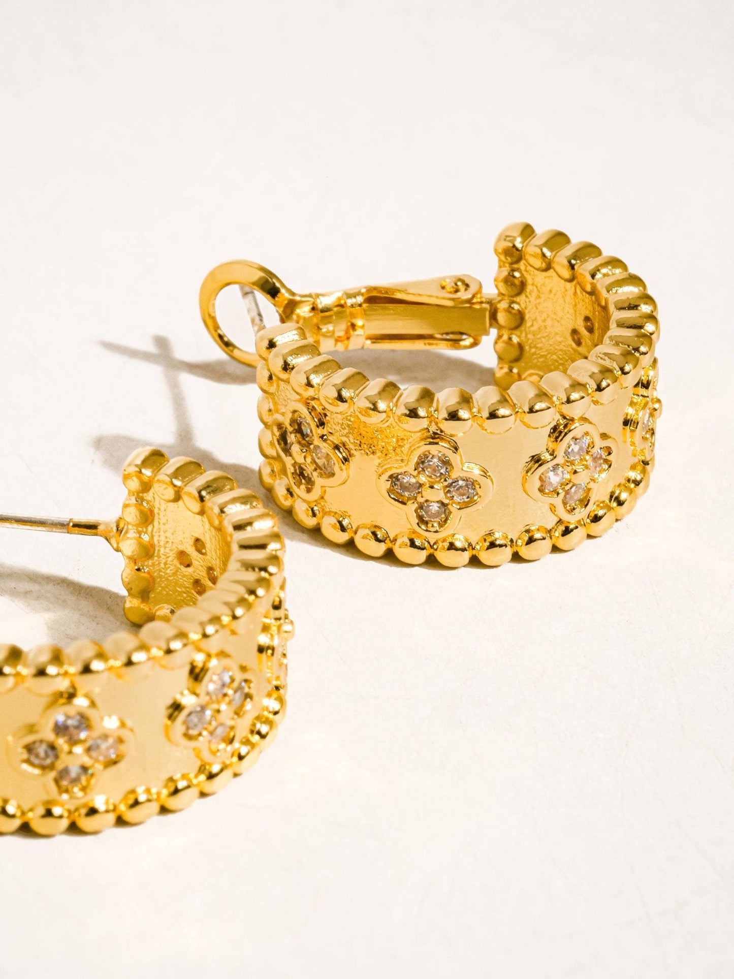 18K Gold Vintage Floral Hoop Earring - Purpose + Passion Boutique