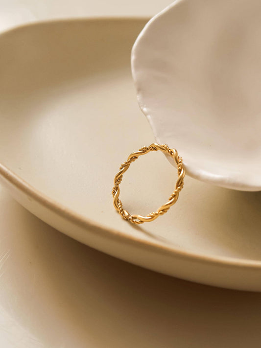18K Non - Tarnish Minimalist Thin Braided Ring - Purpose + Passion Boutique