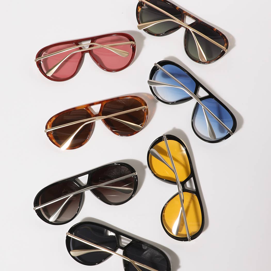 Tinted Lenses Retro Aviator Sunglasses