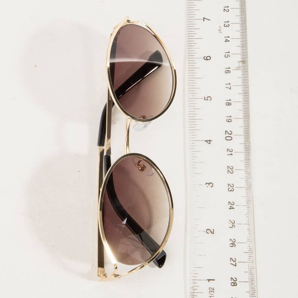 Oval Lens Metal Frame Sunglasses