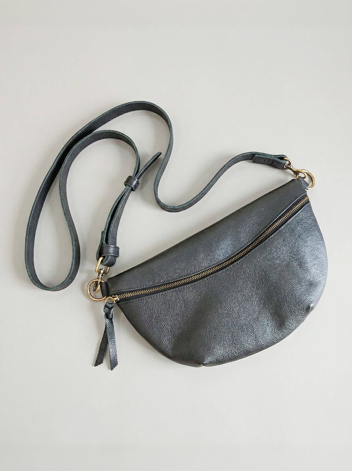 Berkeley Pebbled Black Belt Bag