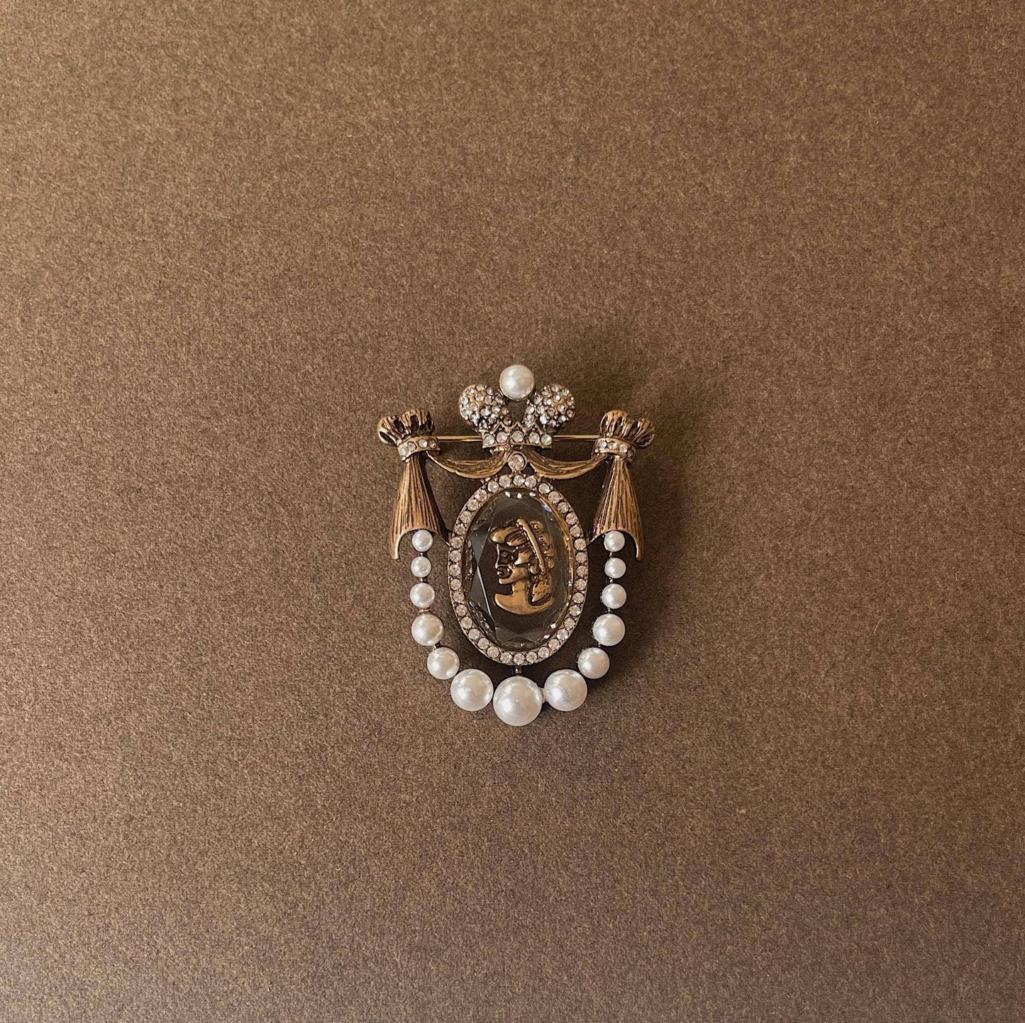Royal Dazzling Brooch