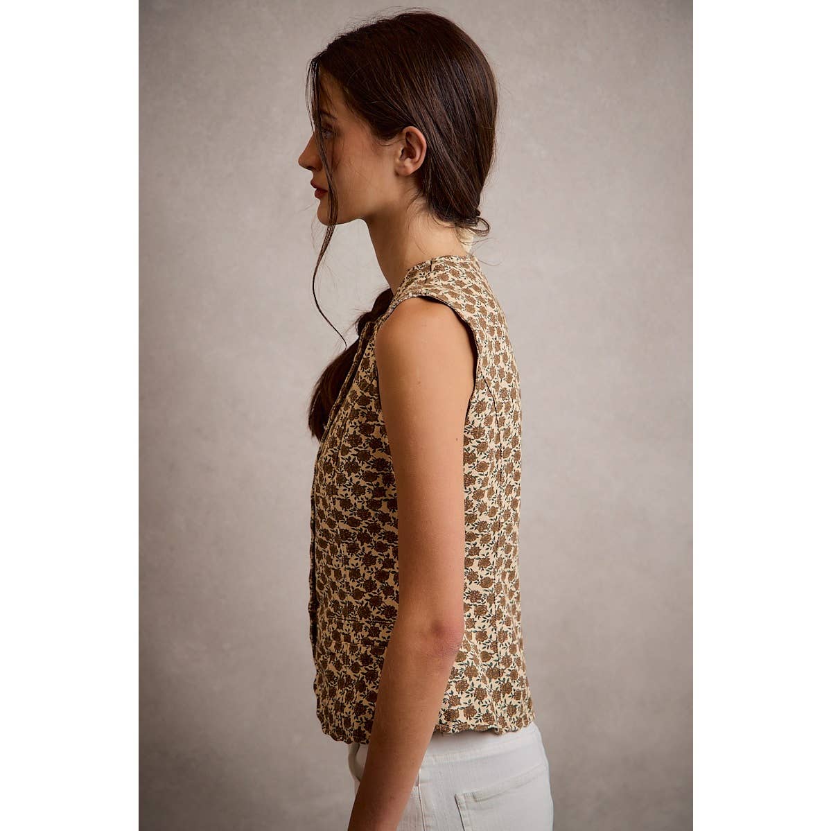 Cream Floral Scallop Edge Vest