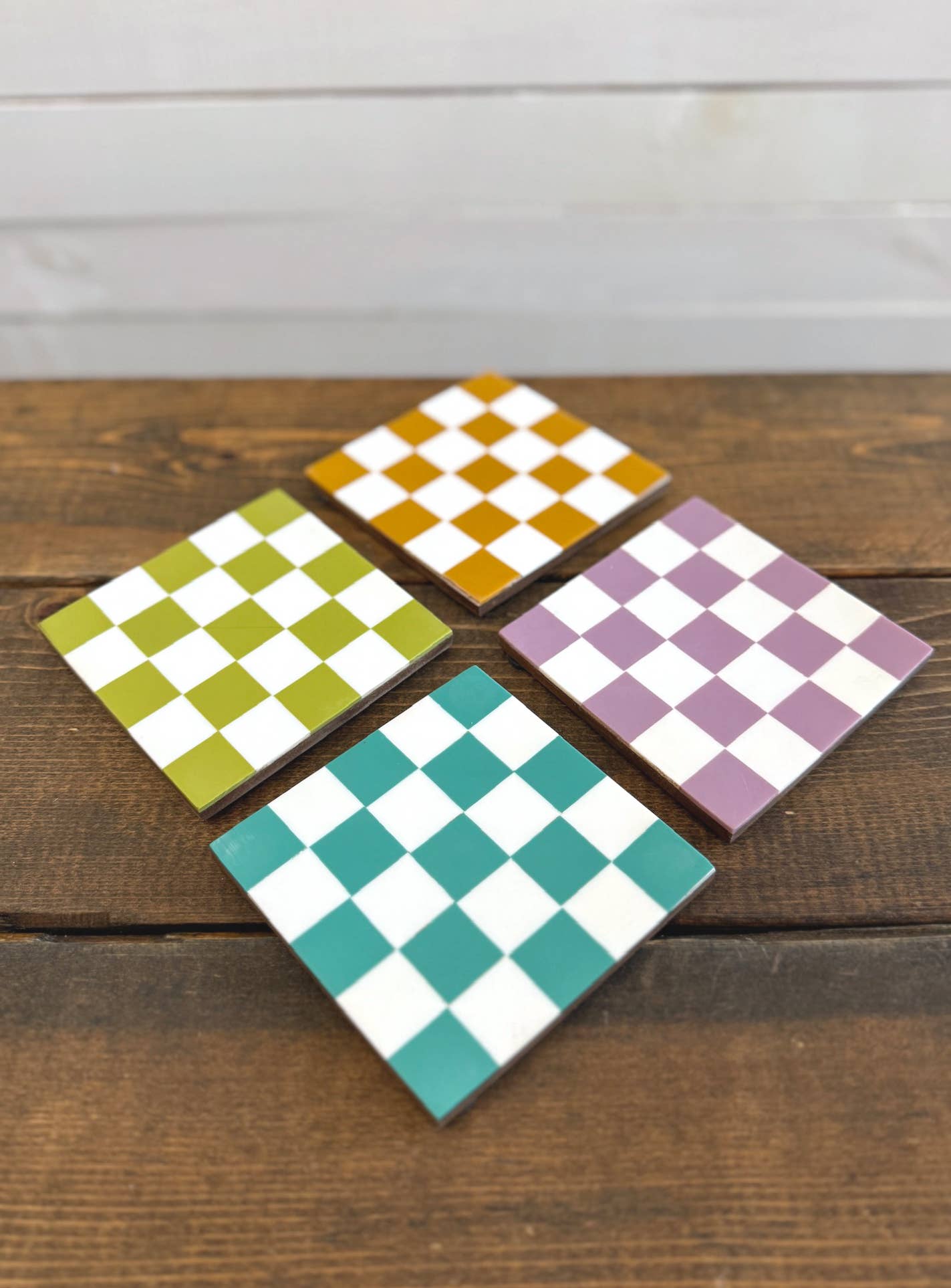 Checkered Coasters Colored with Stand