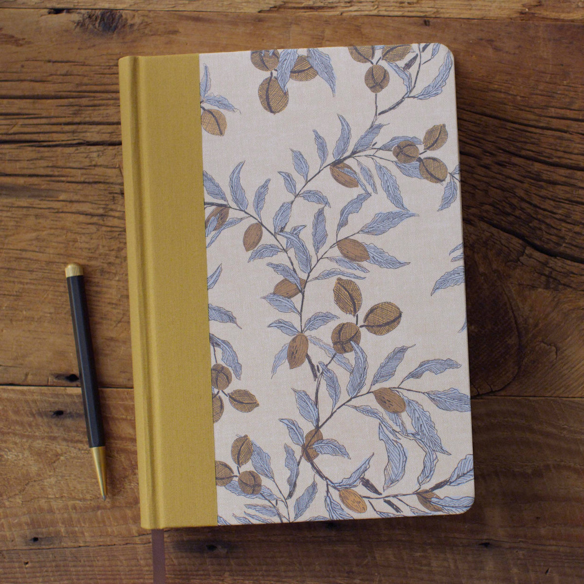 Large Print ESV Single Column Journaling Bible®