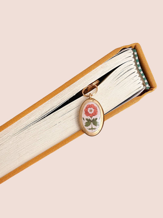 Dainty Flower Mustard Braided Bookmark