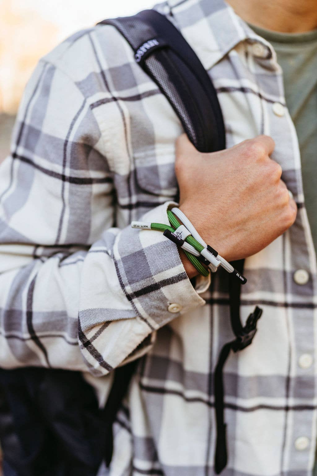 MOVE MOUNTAINS Bracelet Cord Bracelet