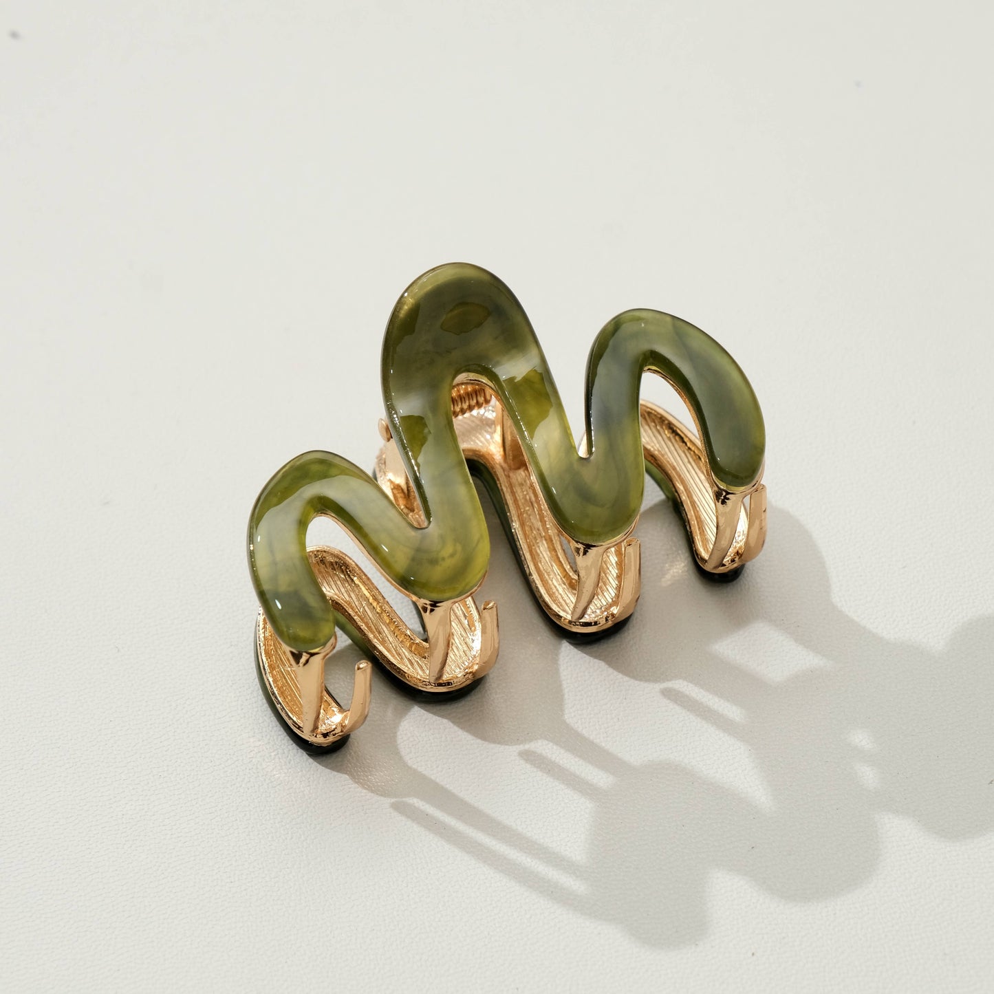 Willow Mini Garden Squiggle Metal Claw Clip