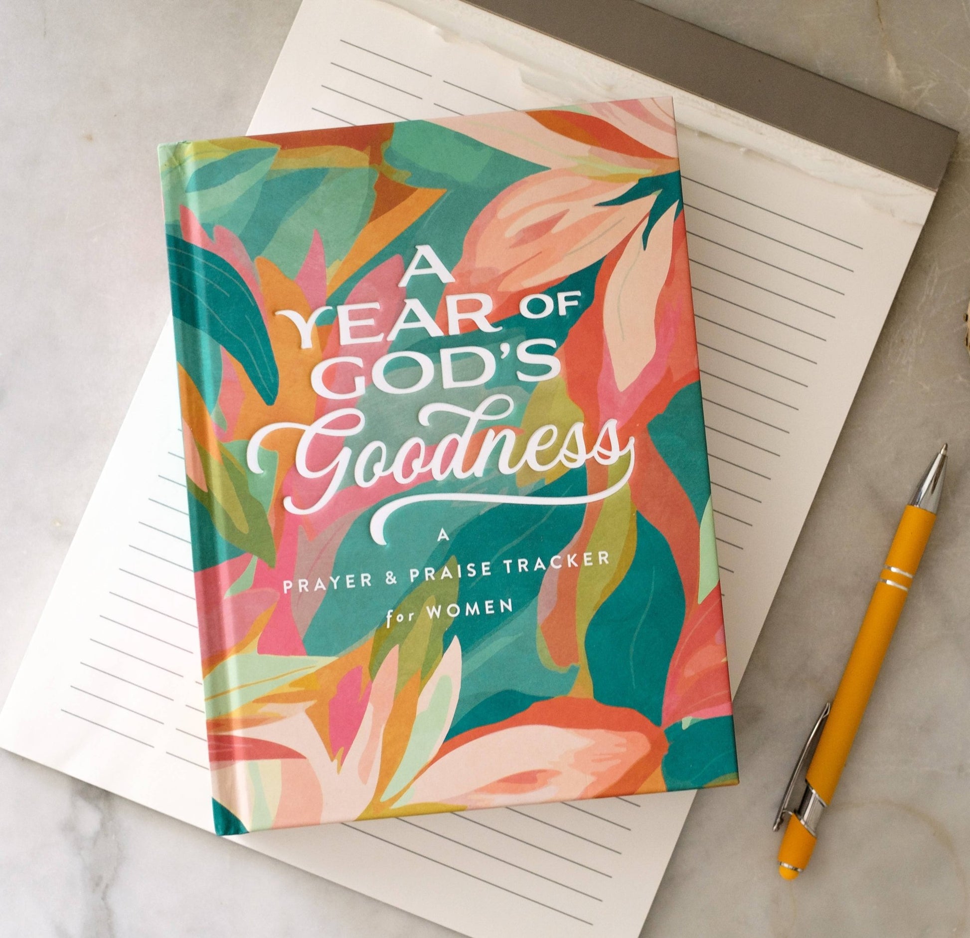 A Year of God's Goodness:A Prayer & Praise Tracker for Women - Purpose + Passion Boutique