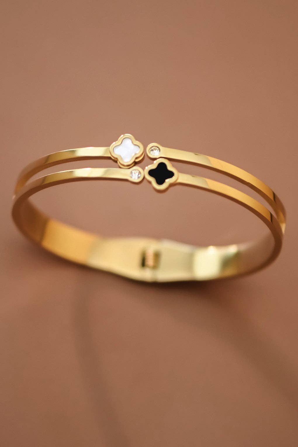 18K Gold PVD Plated Waterproof Stainless Steel Bangle