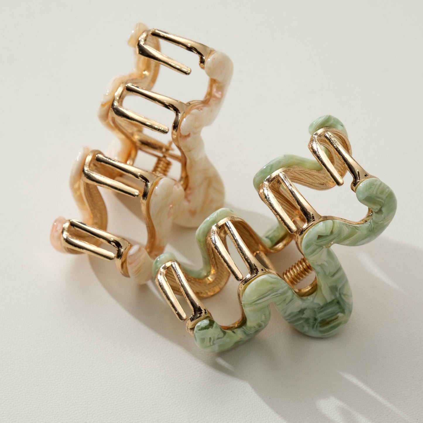 Willow Mini Garden Squiggle Metal Claw Clip