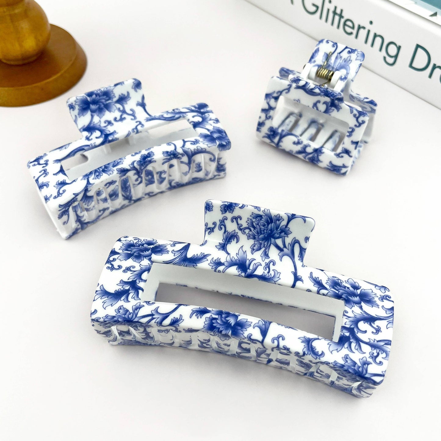 Light Blue Textured Claw Clip