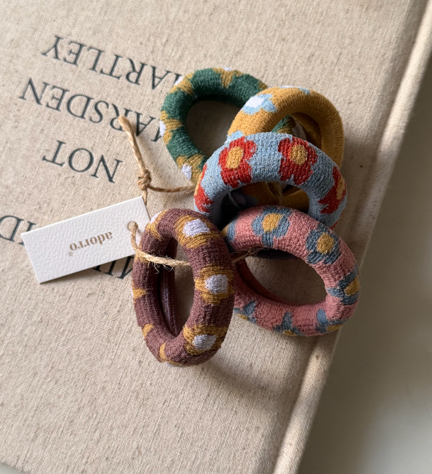 Flower Seamless Hair Ties (Set of 5)