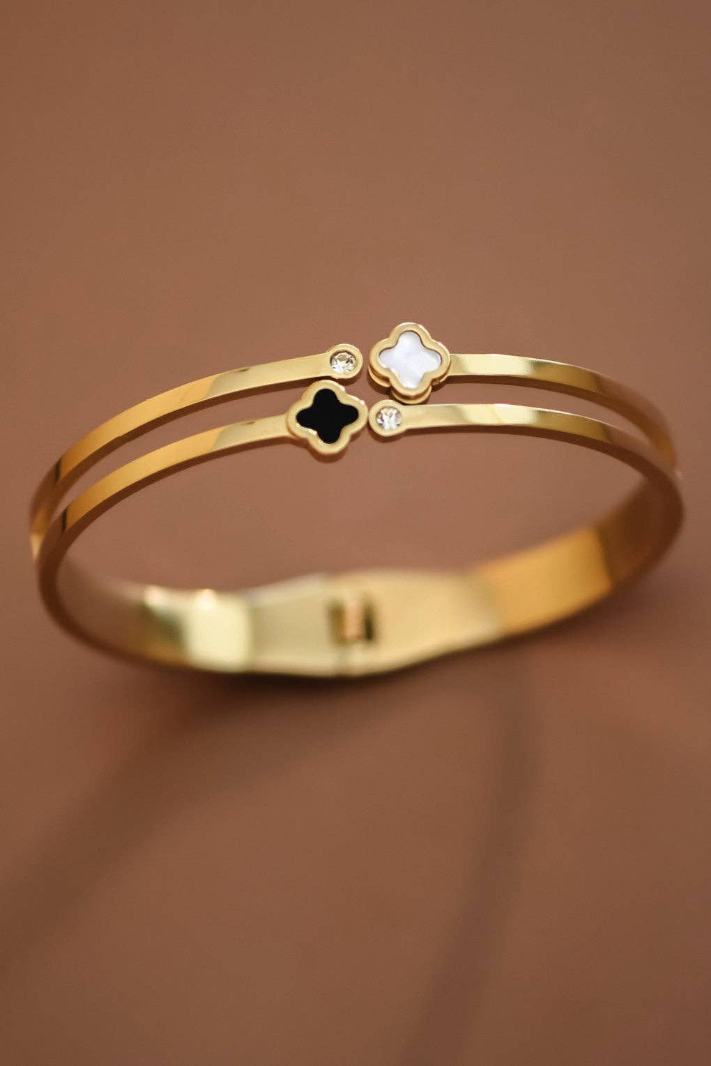 18K Gold PVD Plated Waterproof Stainless Steel Bangle