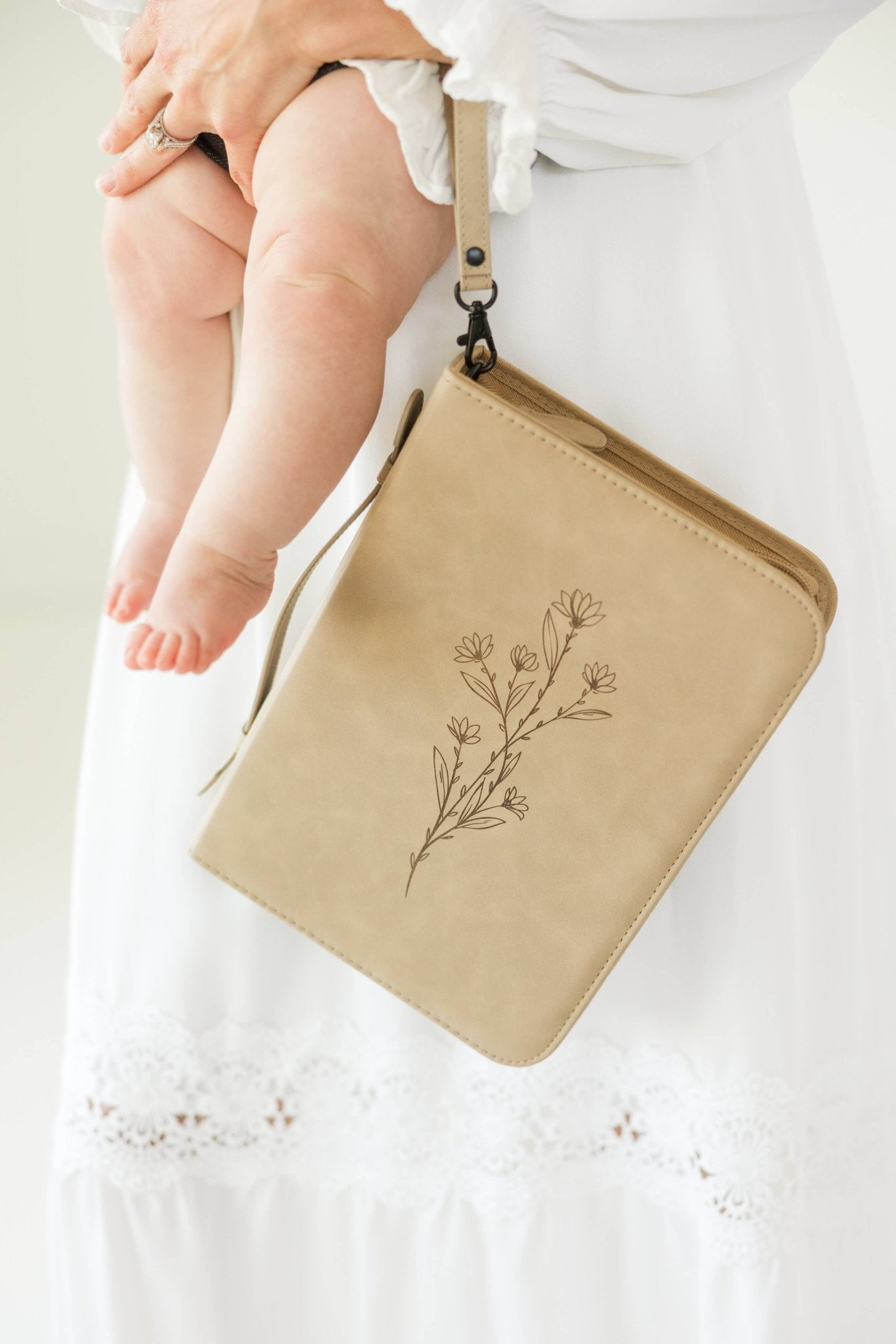 Floral Debossed Bible Case Holder - Purpose + Passion Boutique