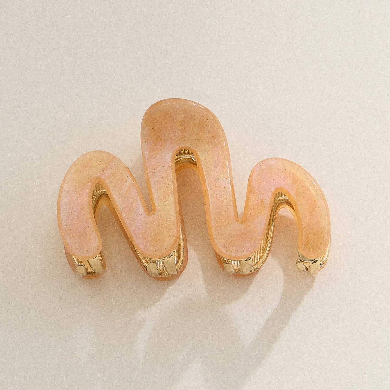 Matte Wavy Claw Clip with Gold Detailing - Purpose + Passion Boutique