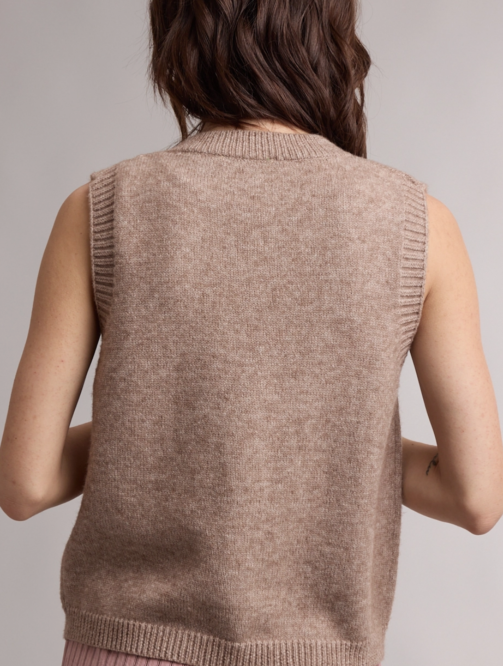 Oatmeal Sleeveless Sweater Cardigan Vest