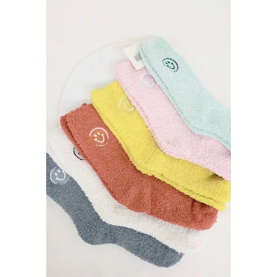 Plush Cozy Smile Socks - Purpose + Passion Boutique