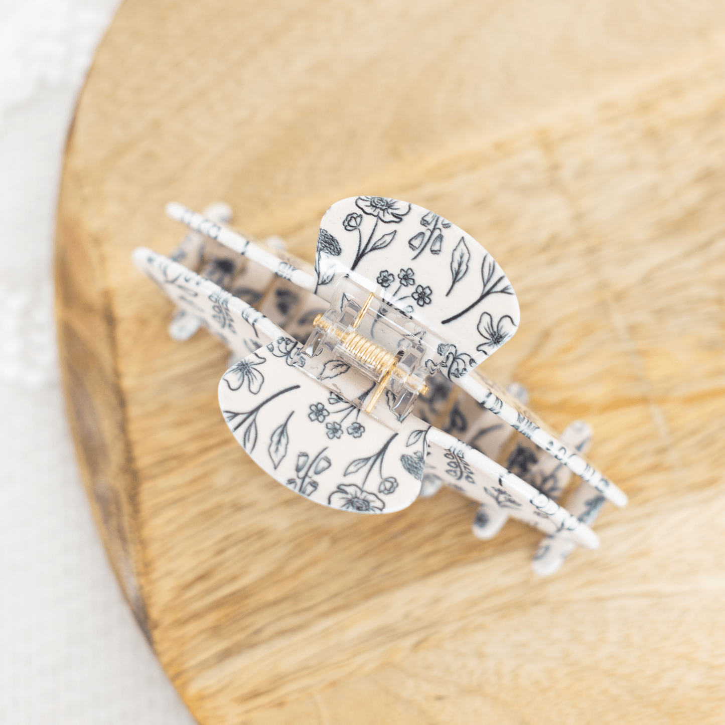 Pressed Floral Claw Clip - Purpose + Passion Boutique
