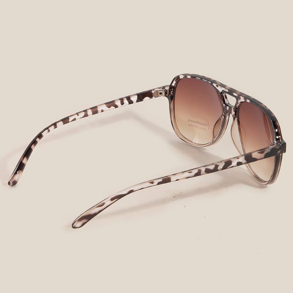 Vintage Gradient Aviator Sunglasses - Purpose + Passion Boutique